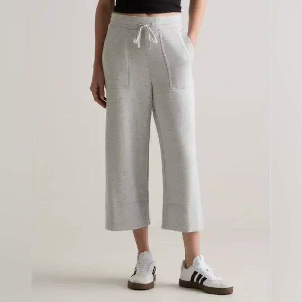 Quince Supersoft Fleece Hoodie & Wide Leg Pants (set), small - Picture 6 of 14